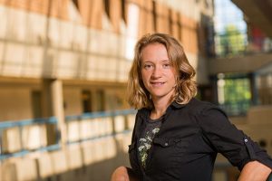 Dr. Kristin Laurin awarded 2018 Janet Taylor Spence Award