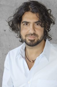 Faculty Q&A: The morality of right and wrong with Azim Shariff