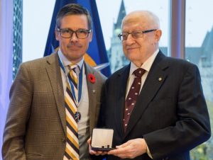 Dr. Peter Suedfeld awarded the Royal Canadian Geographical Society Burpee Medal