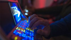 UBC study finds siblings of problem gamblers also impulsive, prone to risk-taking