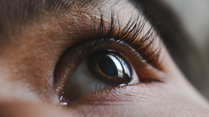 New research: Beauty is in the eye(lash) of the beholder