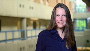Dr. Christiane Hoppmann